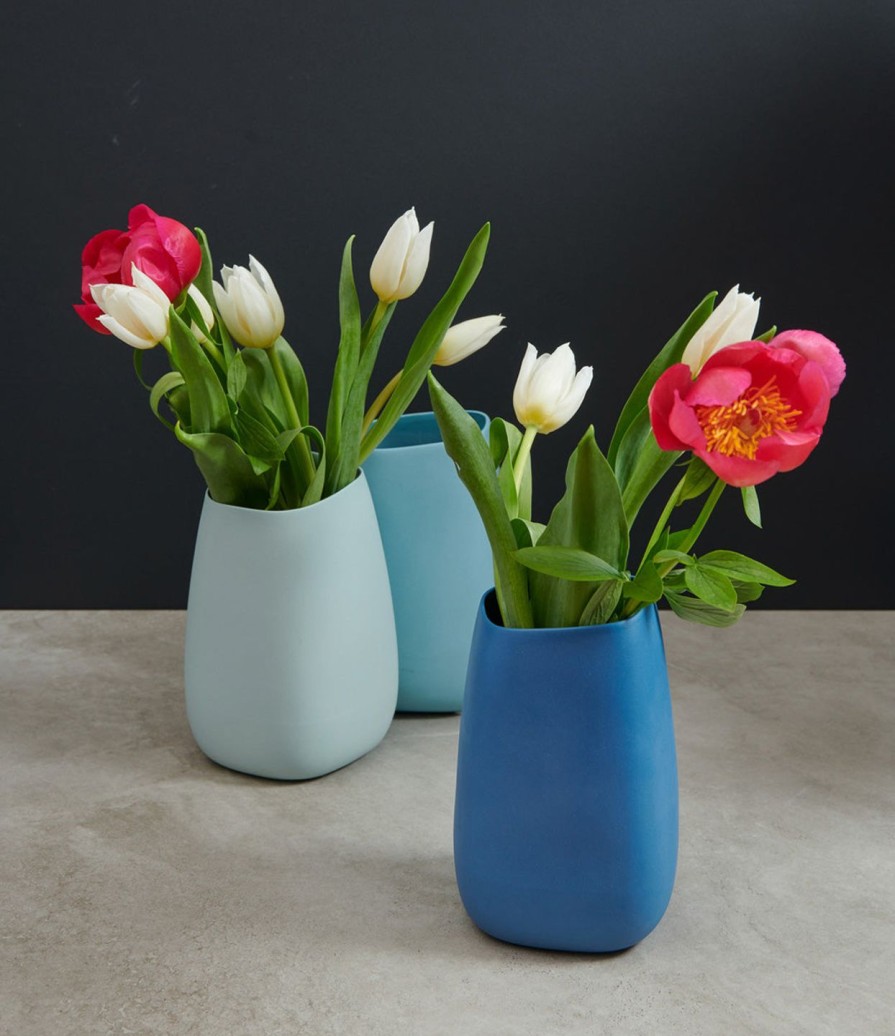 Interior aqua blue | Vase, Aqua Aqua Blue